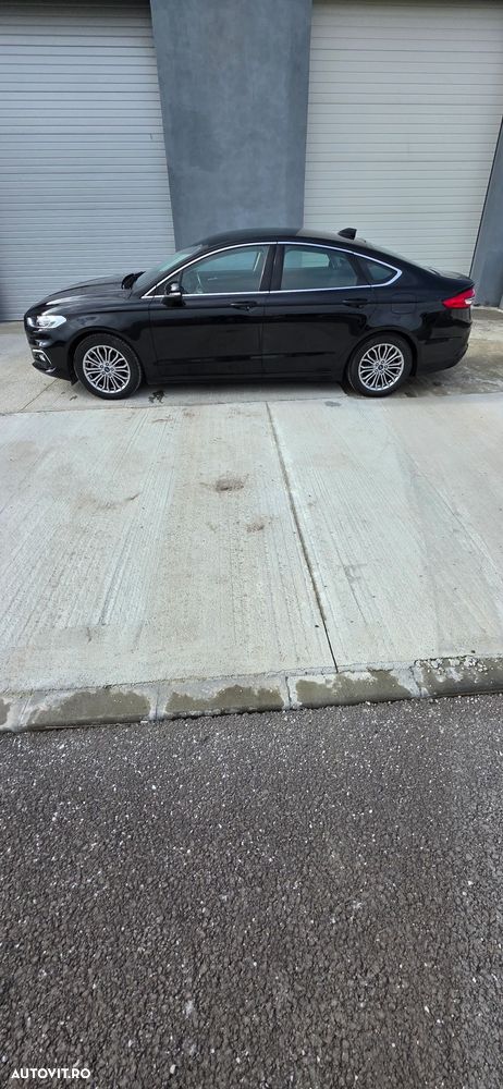 Ford Mondeo 2.0 HEV Titanium - 2