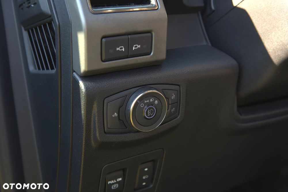 Ford F150 - 22