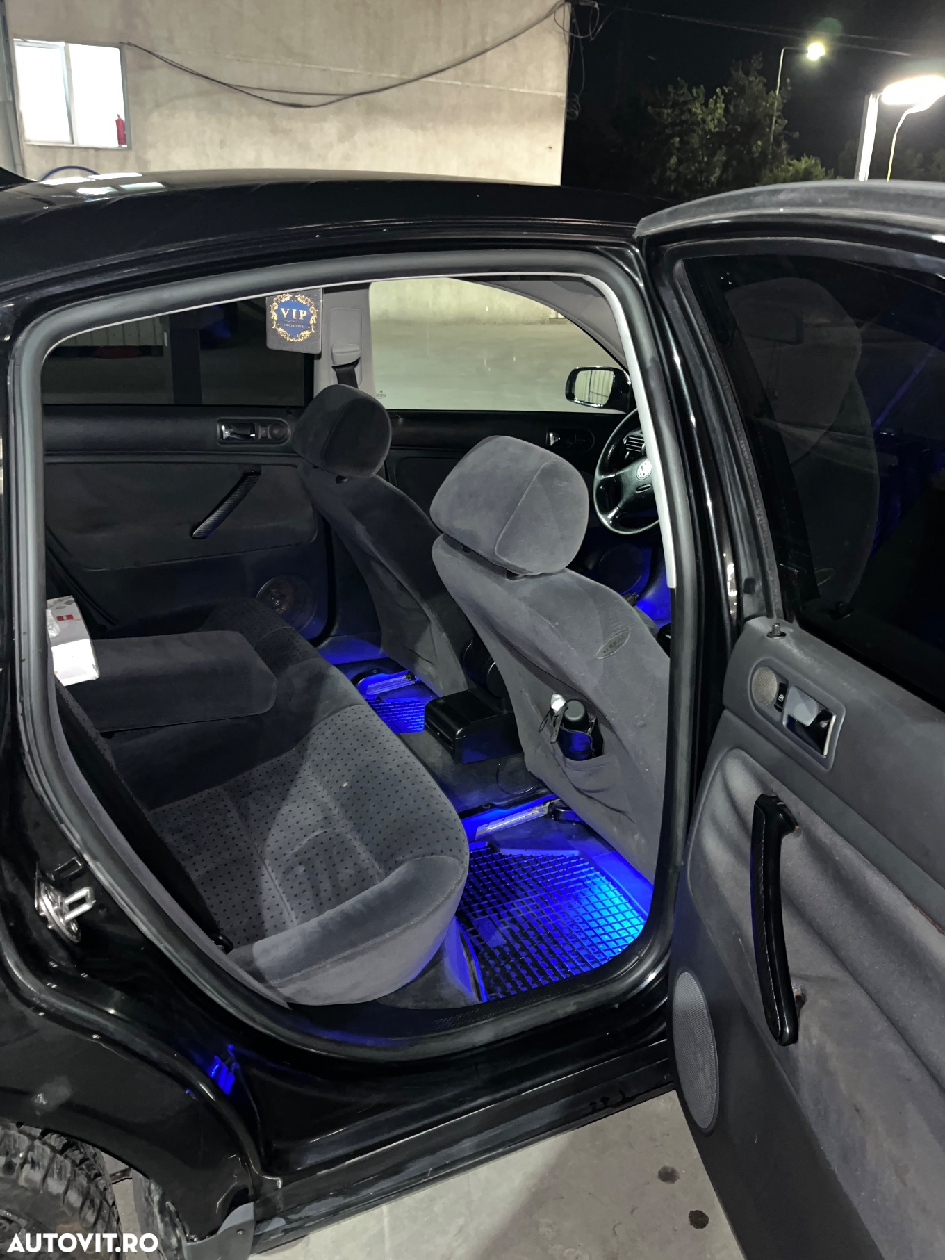 Volkswagen Passat Variant TDI - 12