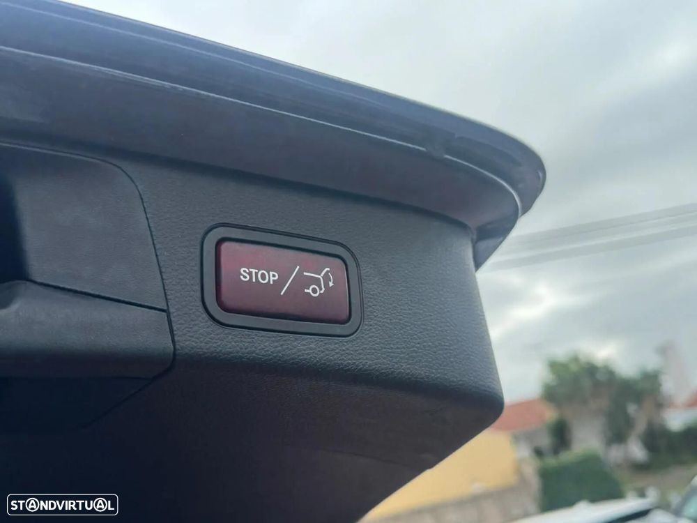 Mercedes-Benz C 300 de T 9G-TRONIC Night Edition - 15