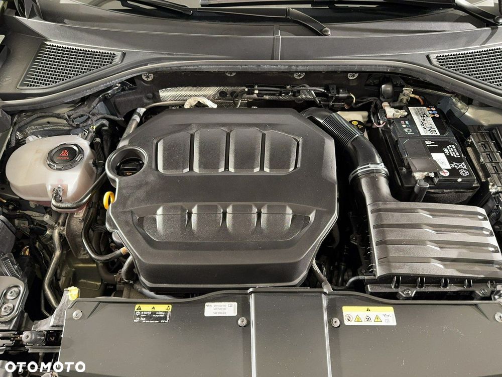 Volkswagen T-Roc - 32