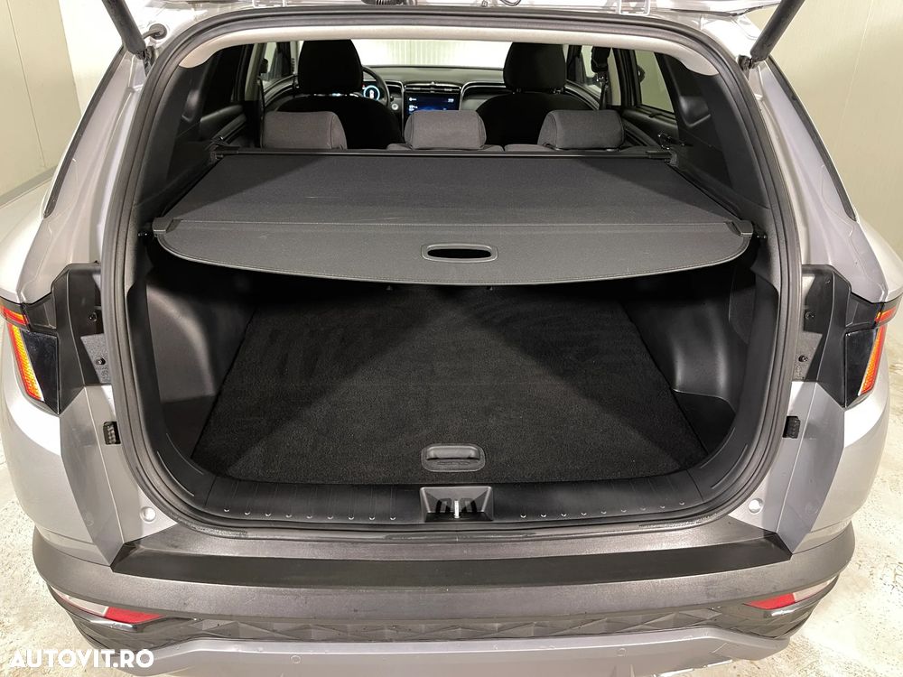 Hyundai Tucson 1.6 CRDi 48V-Hybrid 2WD DCT Prime - 12