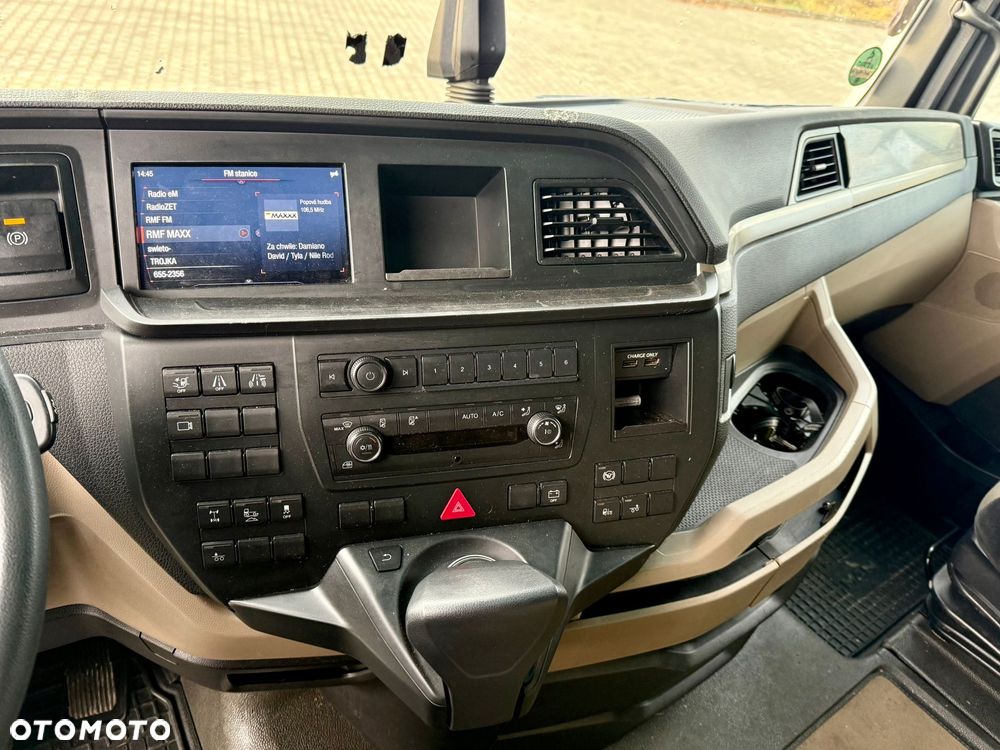 MAN TGX 26.470 / FIRANKA / 19 EUROPALET / XXL / NISKI PRZEBIEG / NOWY MODEL / 6X2 - 18