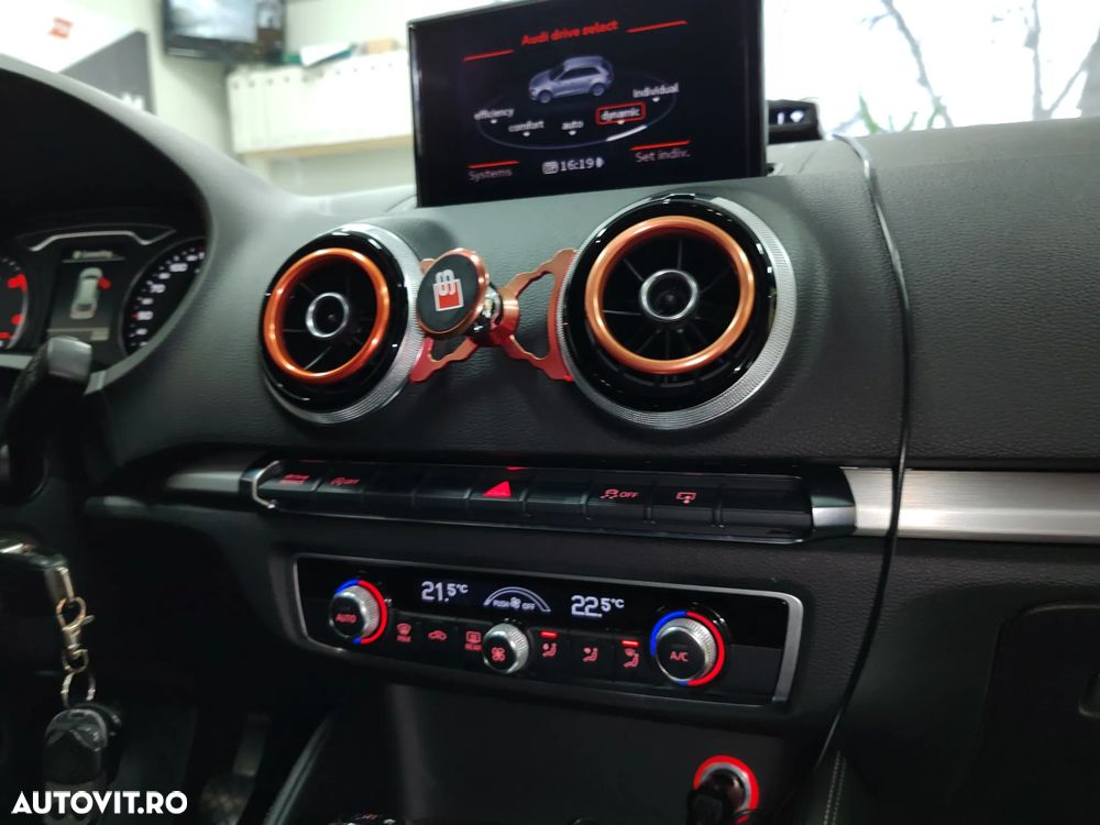 Audi A3 1.6 TDI clean Ambiente - 16