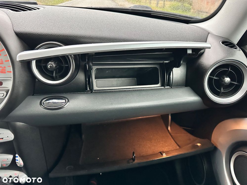 MINI Cooper Standard - 35