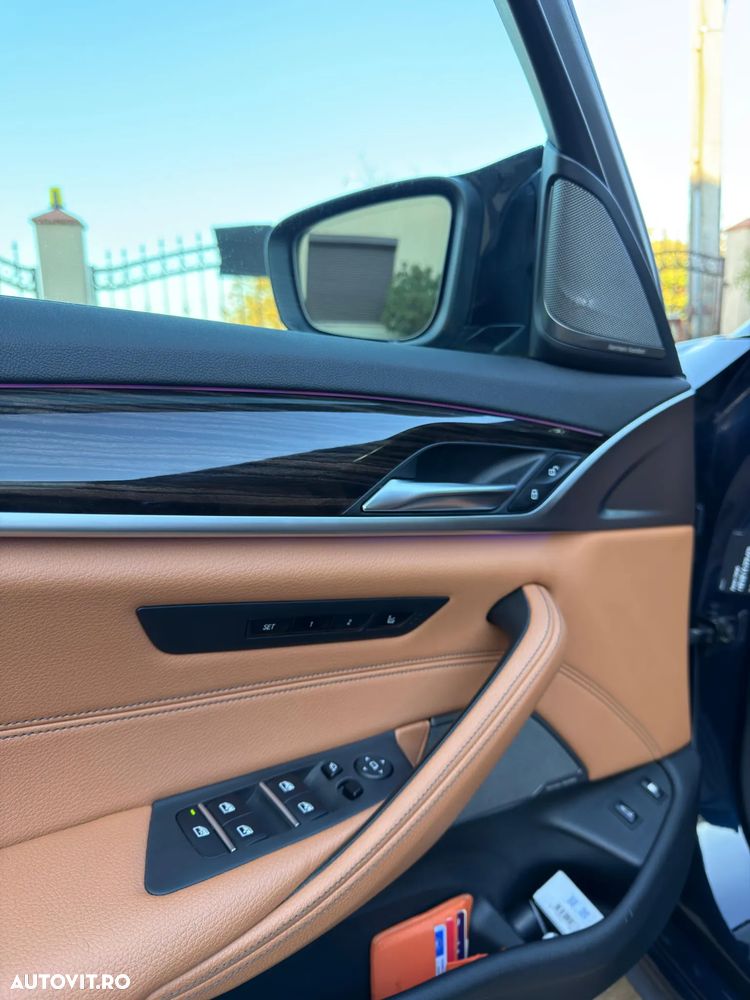 BMW Seria 5 530e Aut. M Sport Edition - 16
