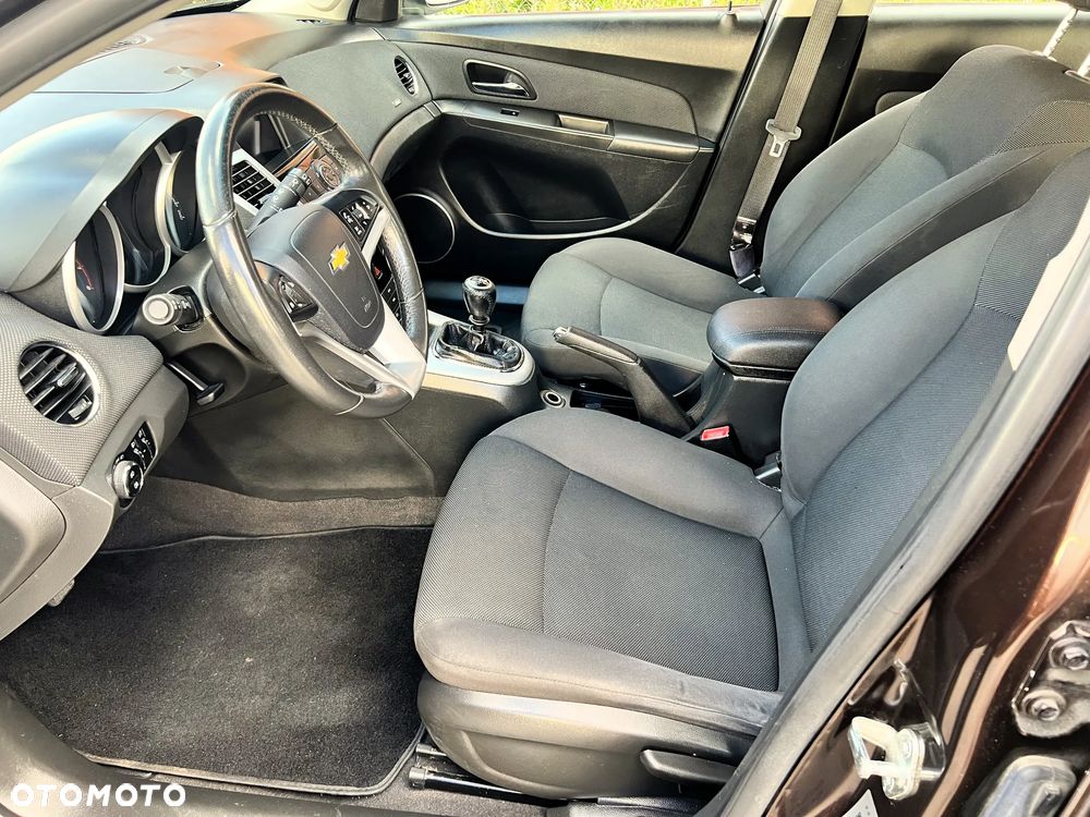 Chevrolet Cruze 1.4T LTZ - 15