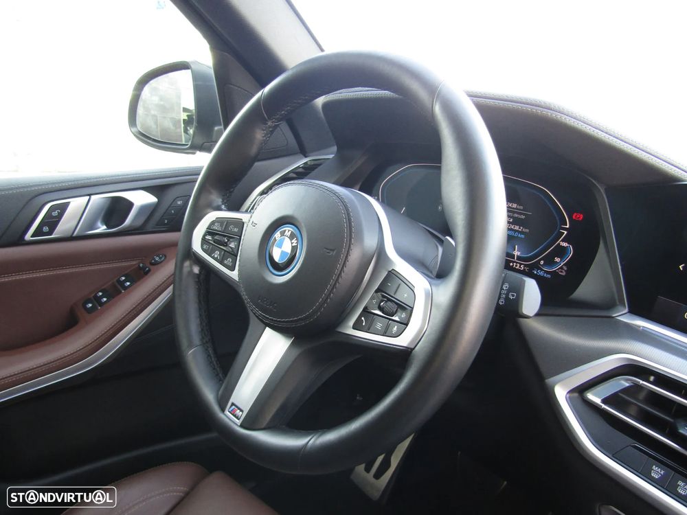 BMW X5 45 e xDrive Pack M - 30