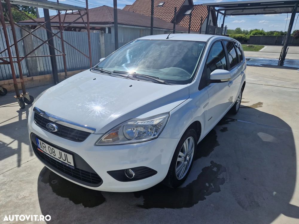 Ford Focus 1.6 TDCI Ambiente - 1