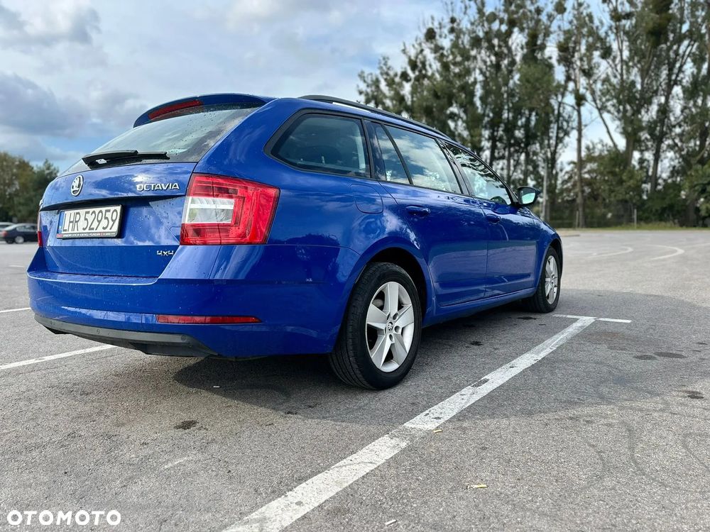 Skoda Octavia 2.0 TDI 4x4 DSG Ambition - 9