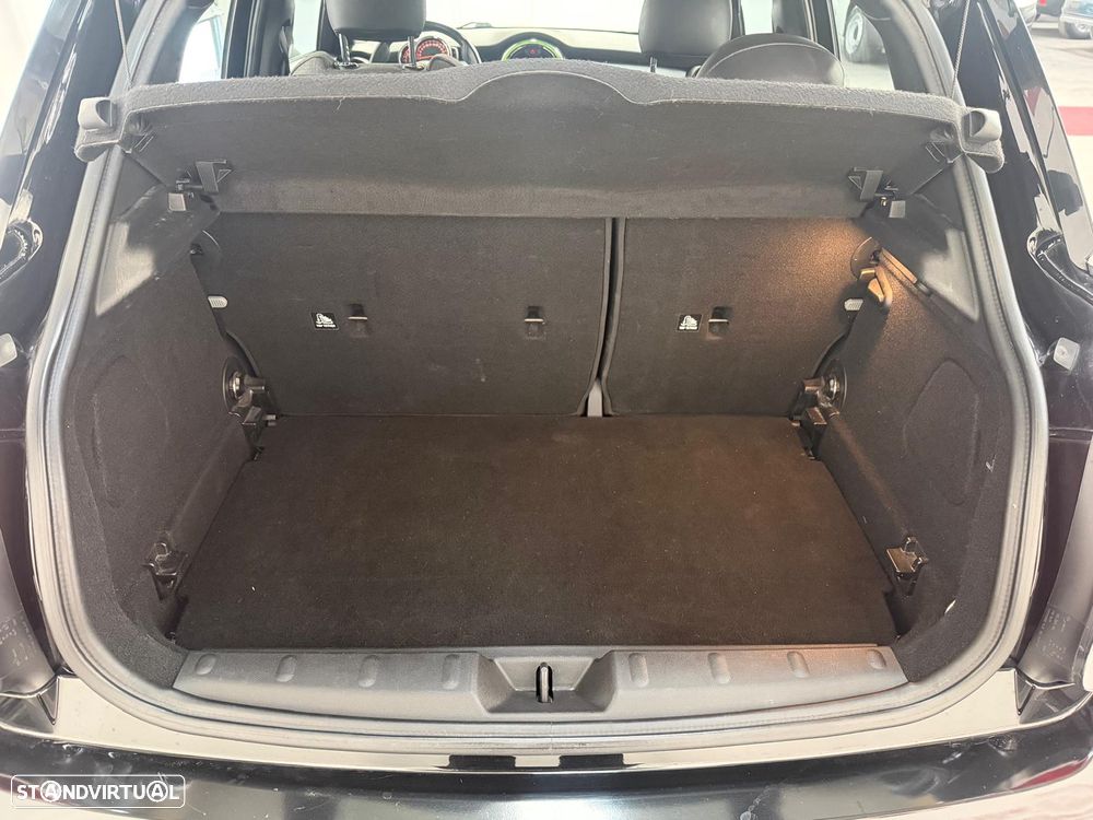 MINI 5 Portas Cooper D - 10