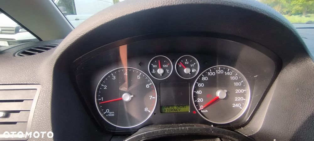 Ford C-MAX - 10