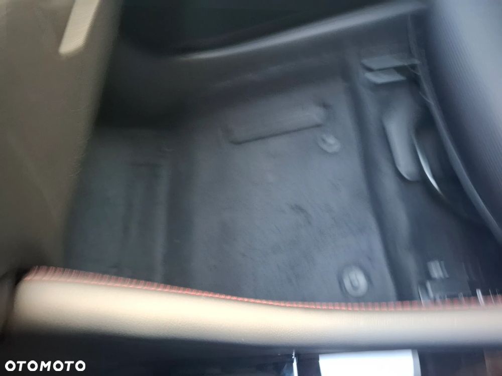 Mazda 3 2.0 mHEV Homura - 10