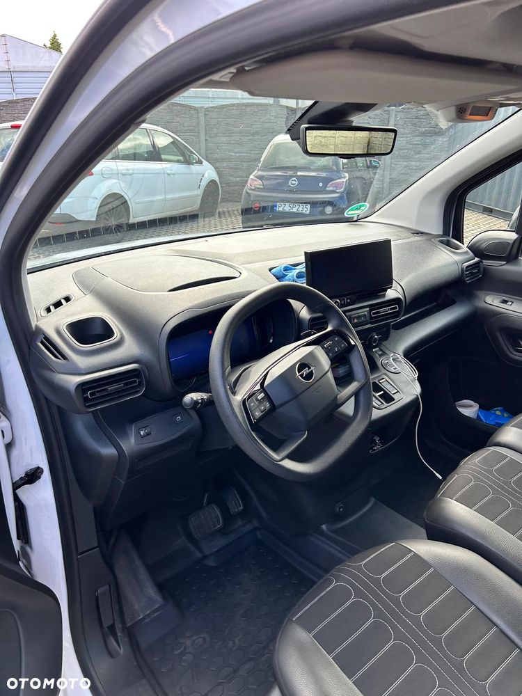Opel Combo - 11