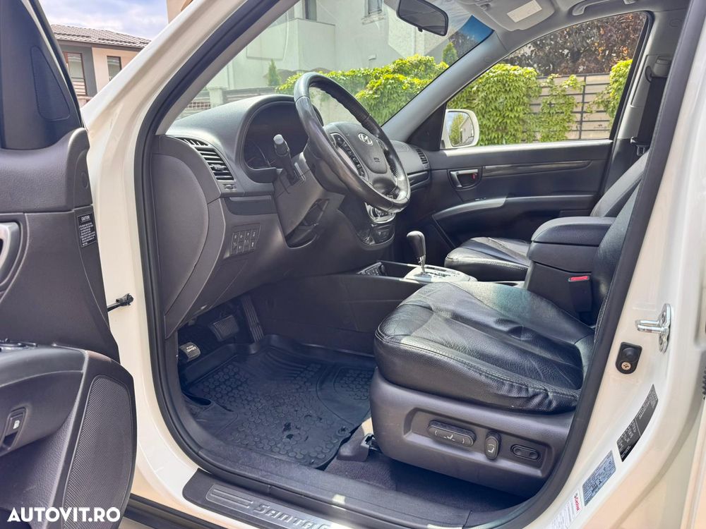 Hyundai Santa Fe 2.2 CRDi 4WD CPF Automatik Premium - 11