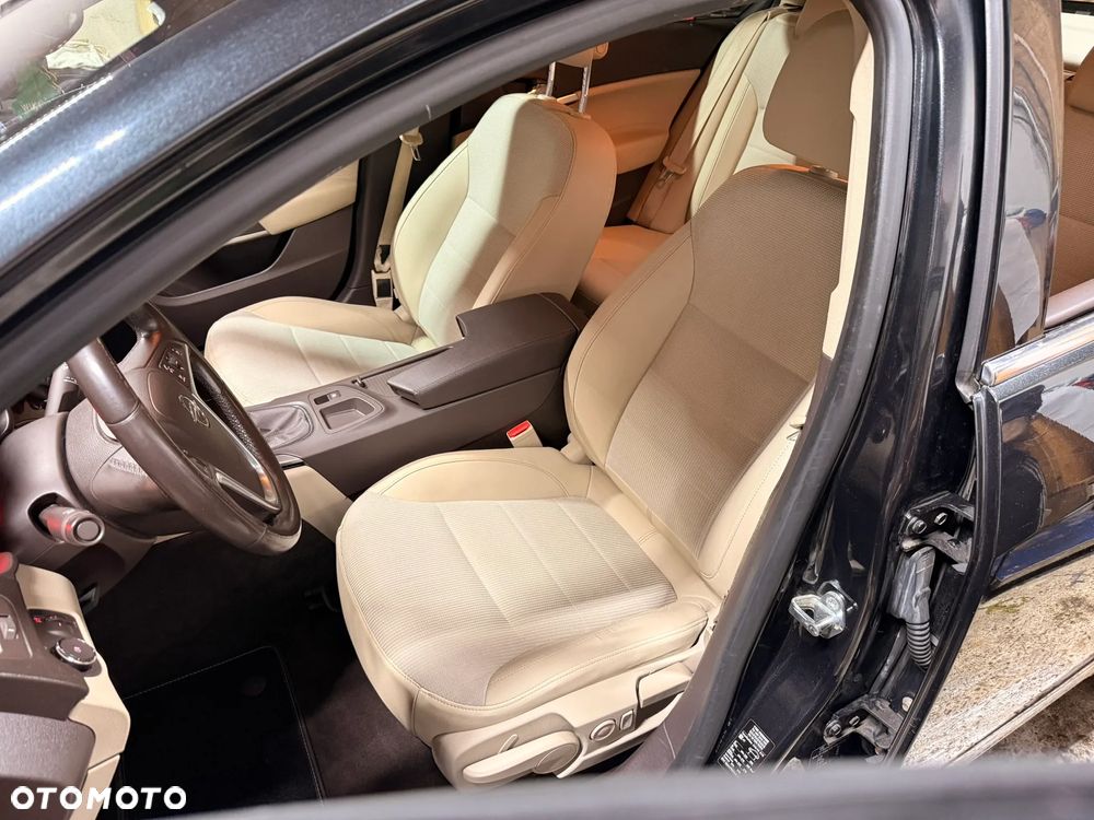 Opel Insignia 2.0 CDTI Cosmo - 15