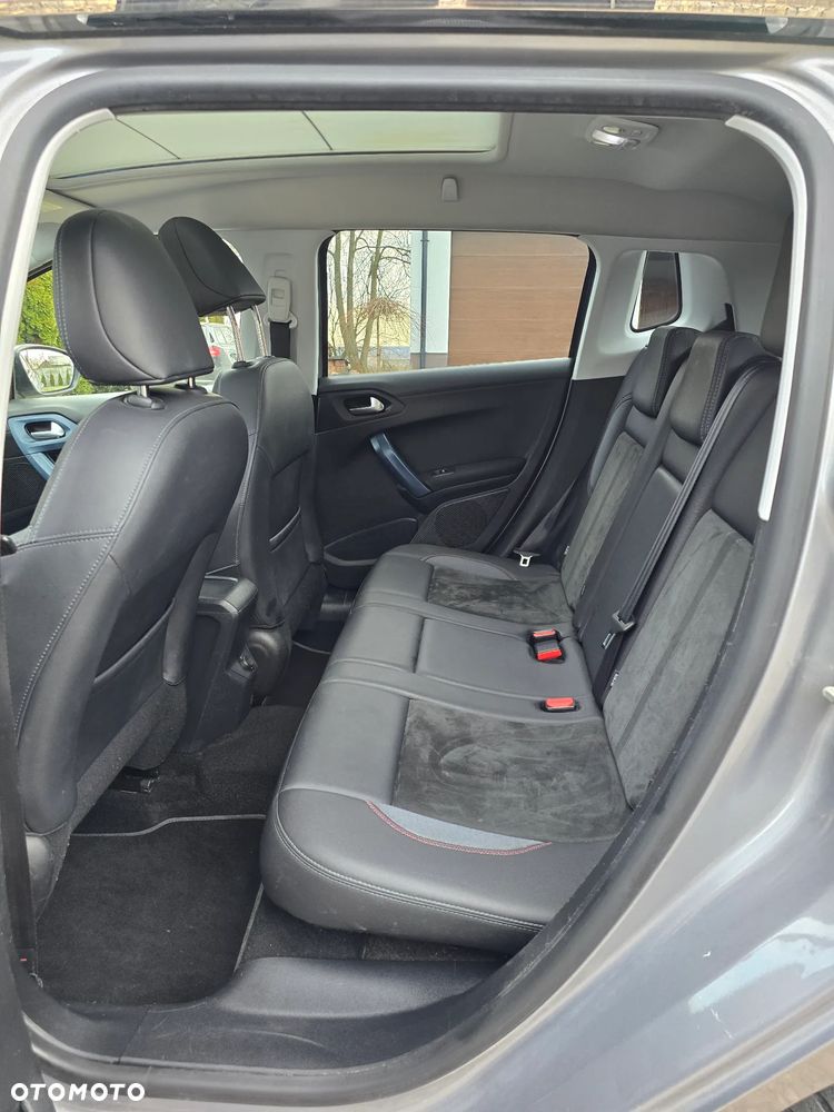 Peugeot 2008 1.6 VTi Allure - 11