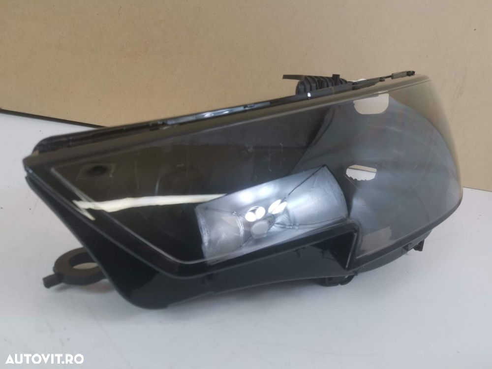 Carcasa Far Cu Sticla Far Stanga Led Audi A4 B9 2015 2016 2017 2018 20 - 4
