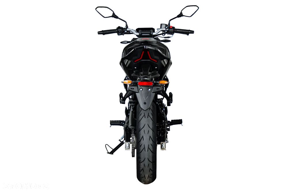 VOGE R125 - 6