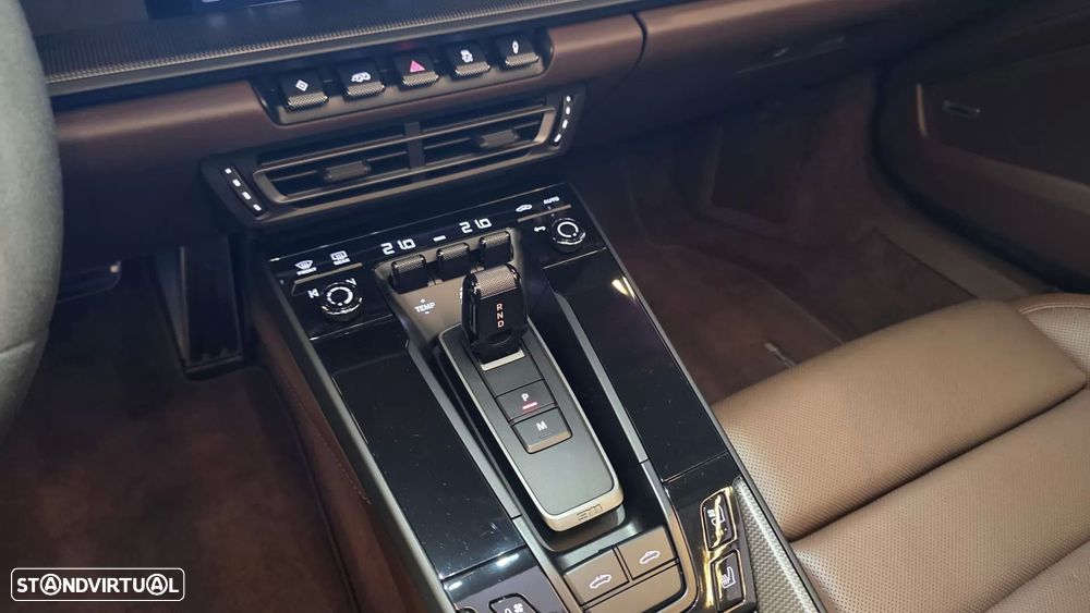 Porsche 911 (992) Targa 4 GTS PDK - 42