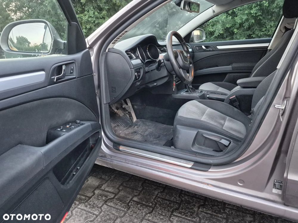 Skoda Superb 1.9 TDI Ambition - 9
