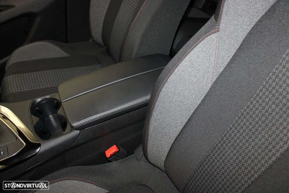 Peugeot 3008 1.5 BlueHDi Active - 28