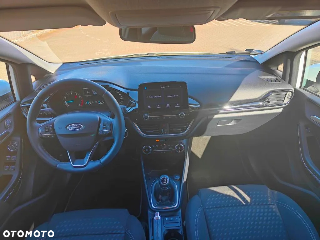 Ford Fiesta - 23