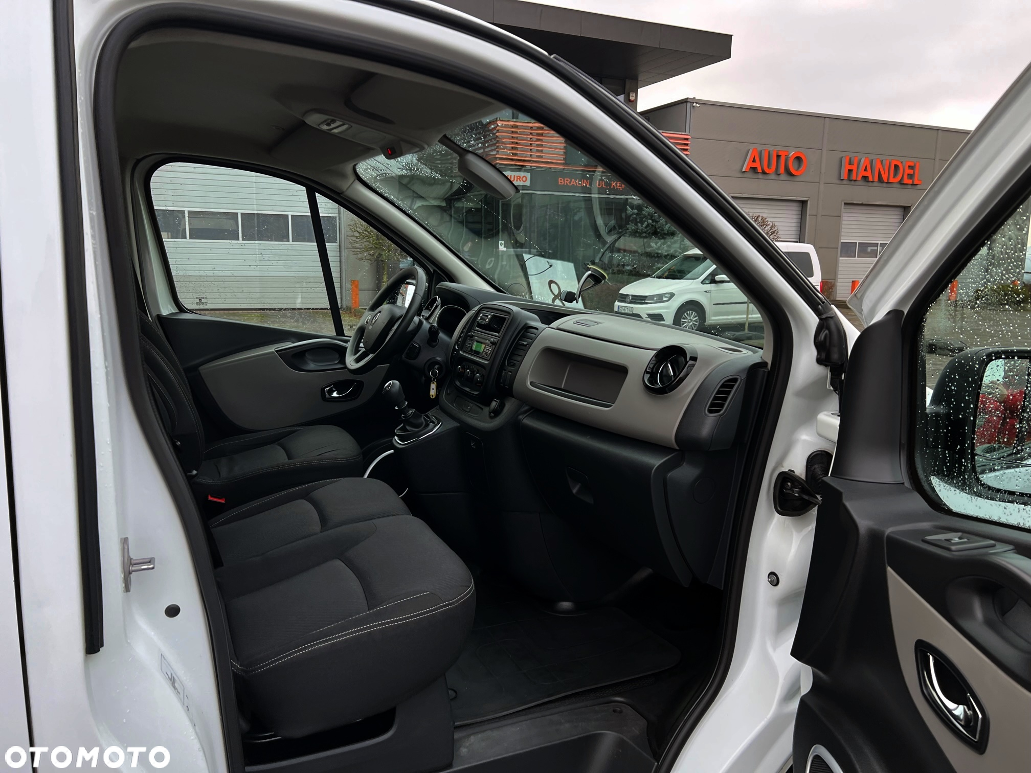 Renault Traffic Blaszak Chłodnia Izoterma, Long, Salon PL - 13
