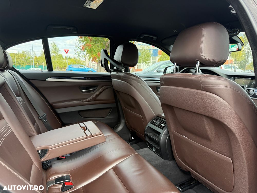 BMW Seria 5 525d xDrive AT - 6