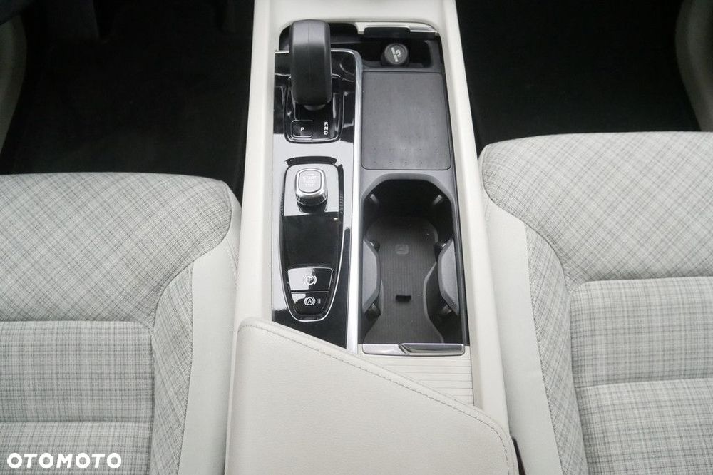 Volvo XC 60 - 11