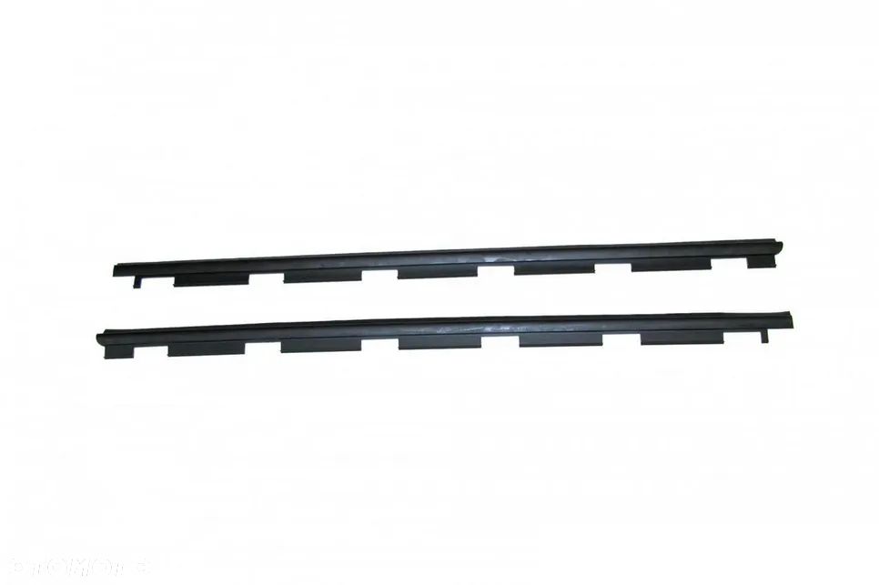 LISTWY ZGARNIAJACE LISTWA ZGARNIAJACA DRZWI PRZEDNICH PRZOD PRZEDNICH LEWA PRAWA LEWYCH PRAWYCH SZYBY LEWEJ PRAWEJ USZCZELKA CADILLAC ESCALADE CHEVROLET GMC R20 R2500 R30 R3500 V30 V3500 PICKUP GMT400 - 1