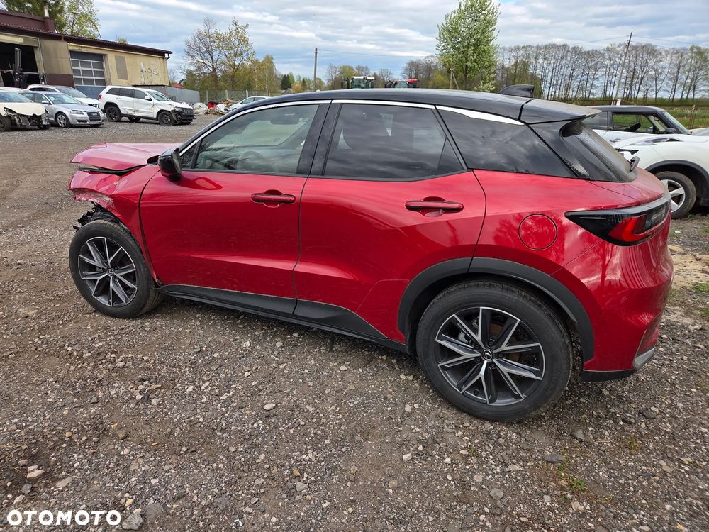 Lexus LBX FWD Emotion - 8