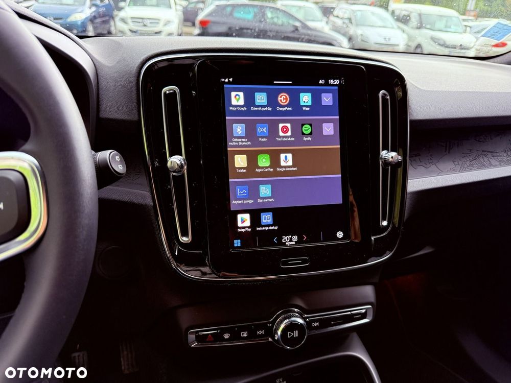 Volvo XC 40 - 38