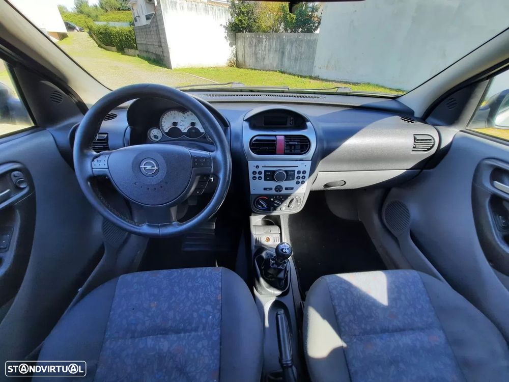 Opel Corsa 1.2 16V Sport - 11