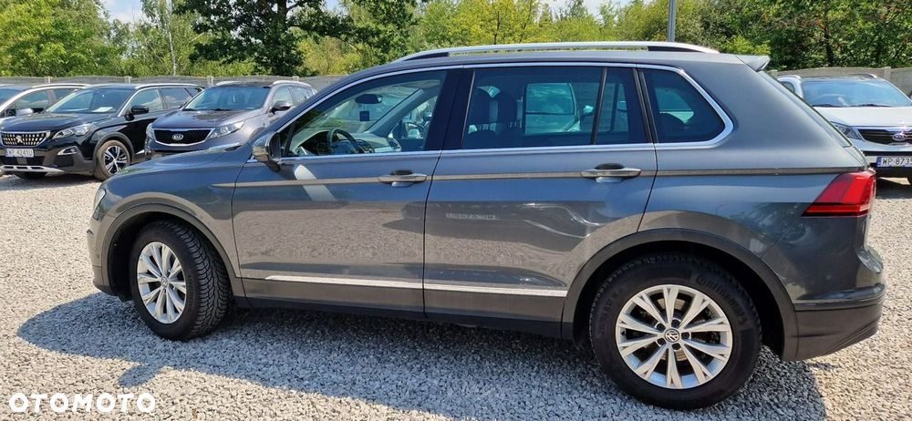 Volkswagen Tiguan - 5