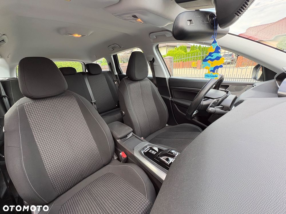 Peugeot 308 1.5 BlueHDi Active Pack Business S&S EAT8 - 19