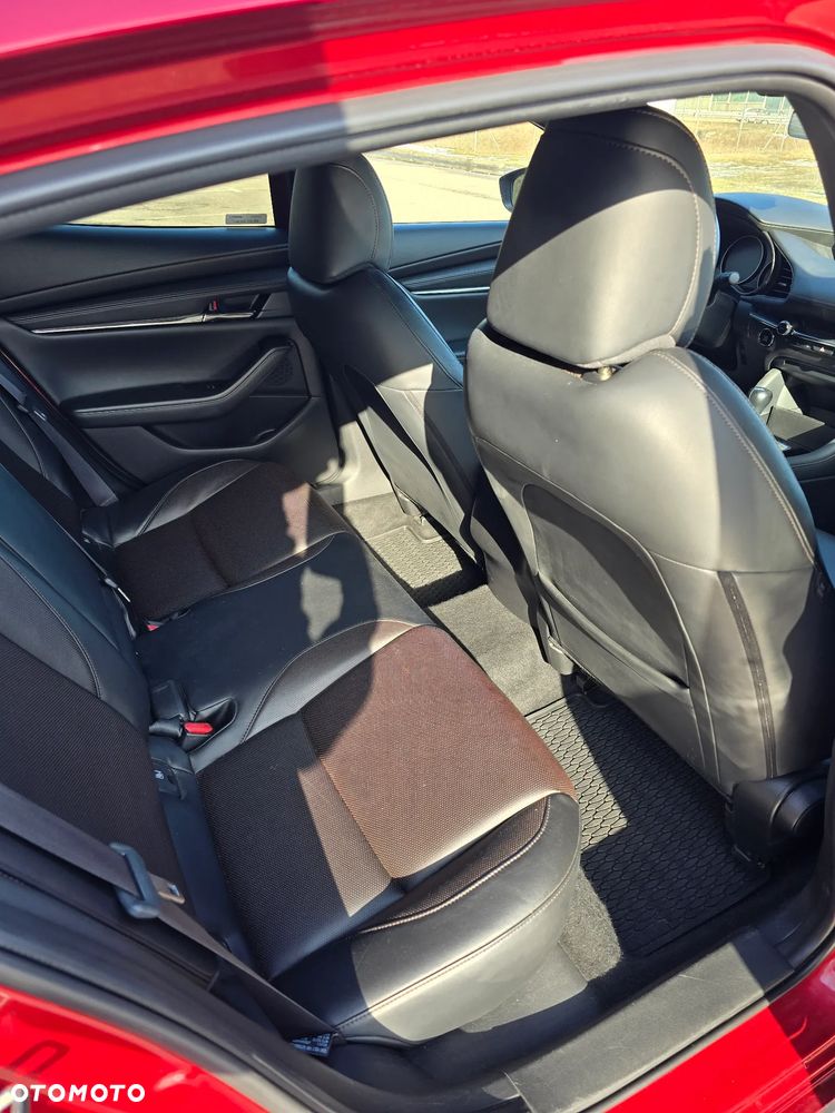 Mazda 3 2.0 mHEV Hikari - 13