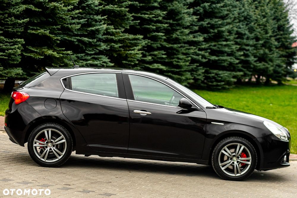 Alfa Romeo Giulietta - 10