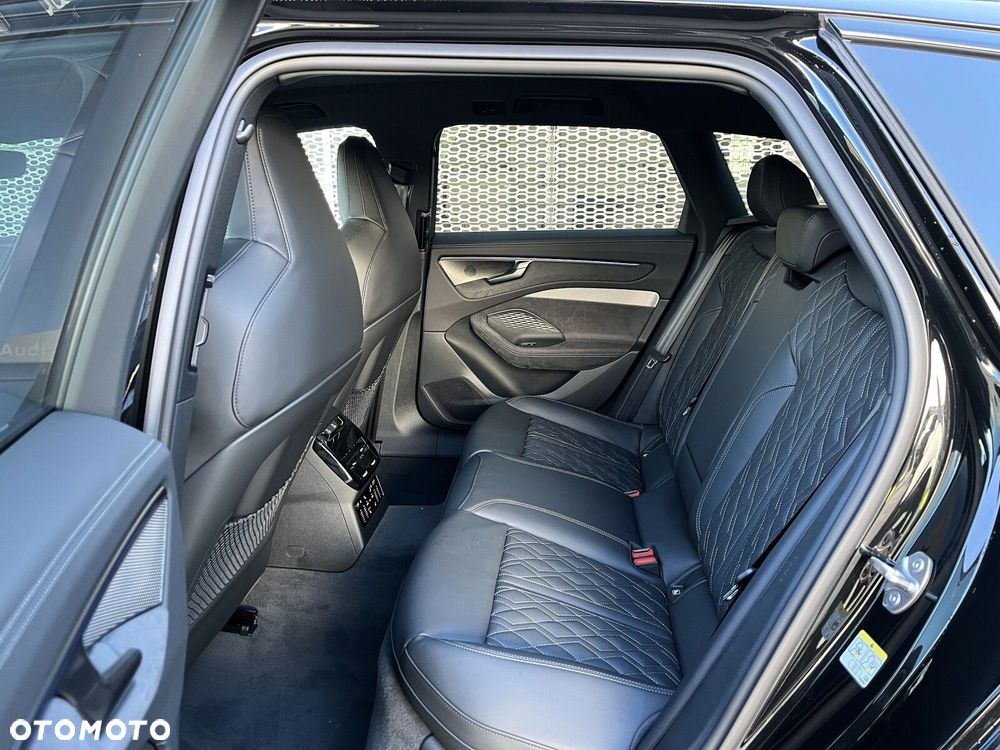 Audi A6 Avant - 21