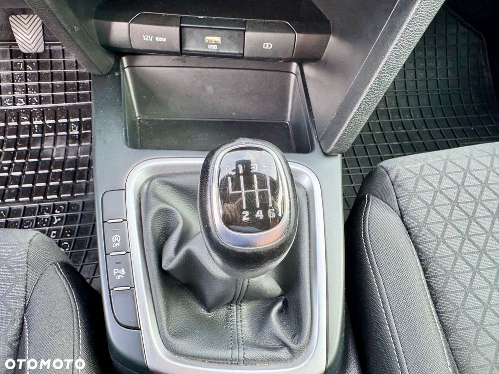 Kia Ceed 1.6 CRDi SCR L - 22