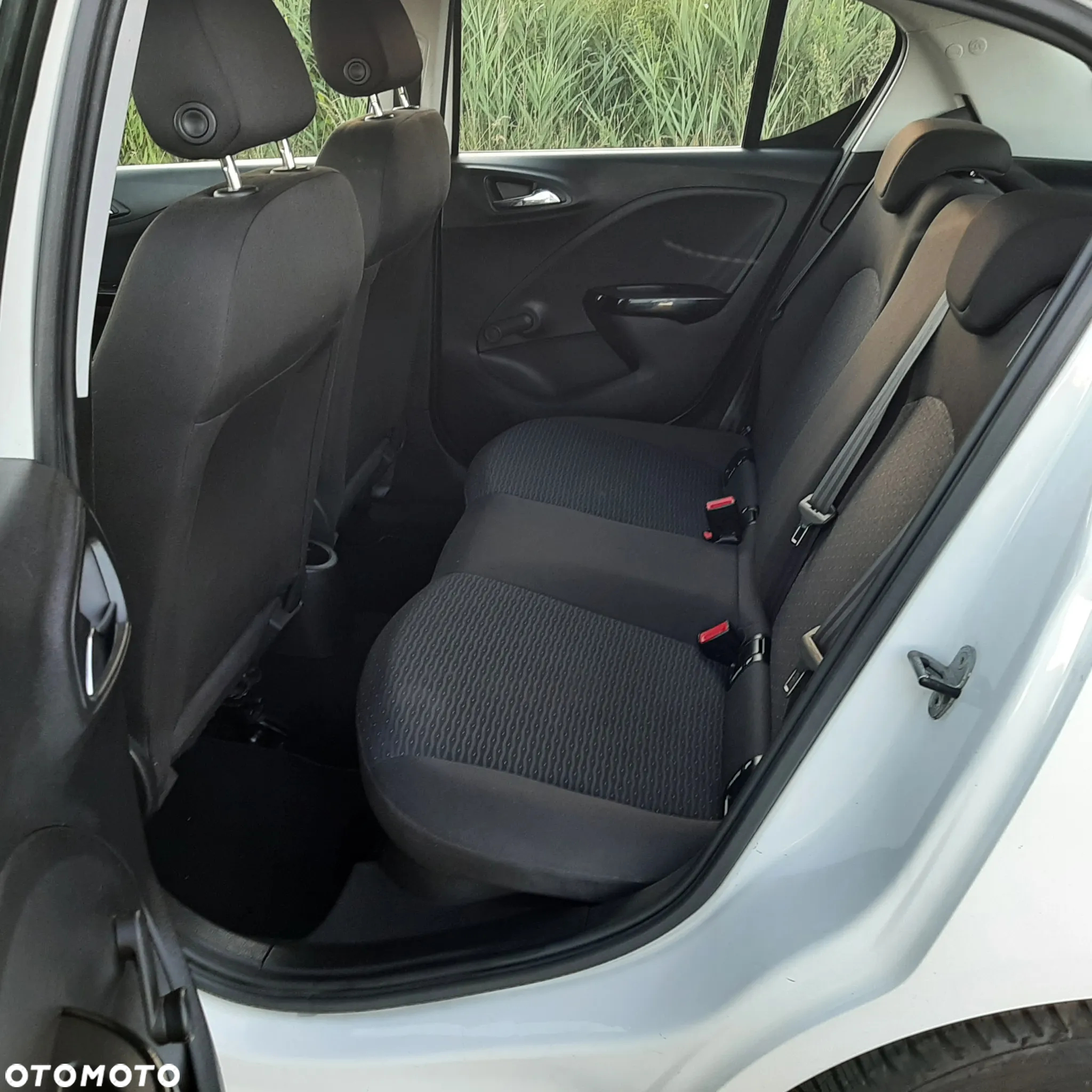 Opel Corsa 1.2 Innovation - 15