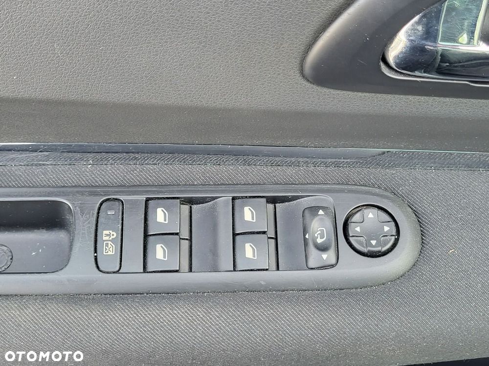 Peugeot 3008 - 32