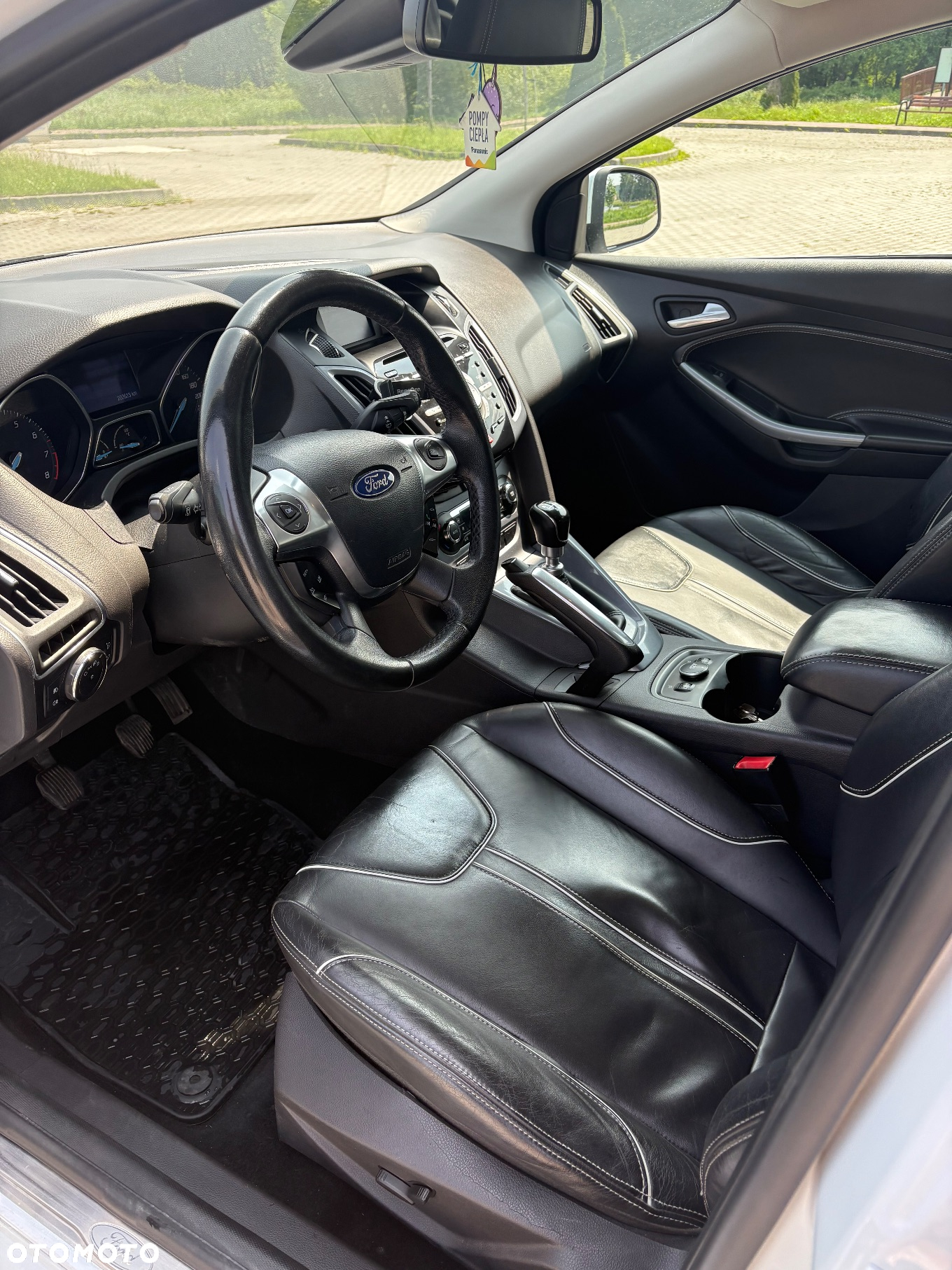Ford Focus 1.6 EcoBoost Start-Stopp-System Champions Edition - 10