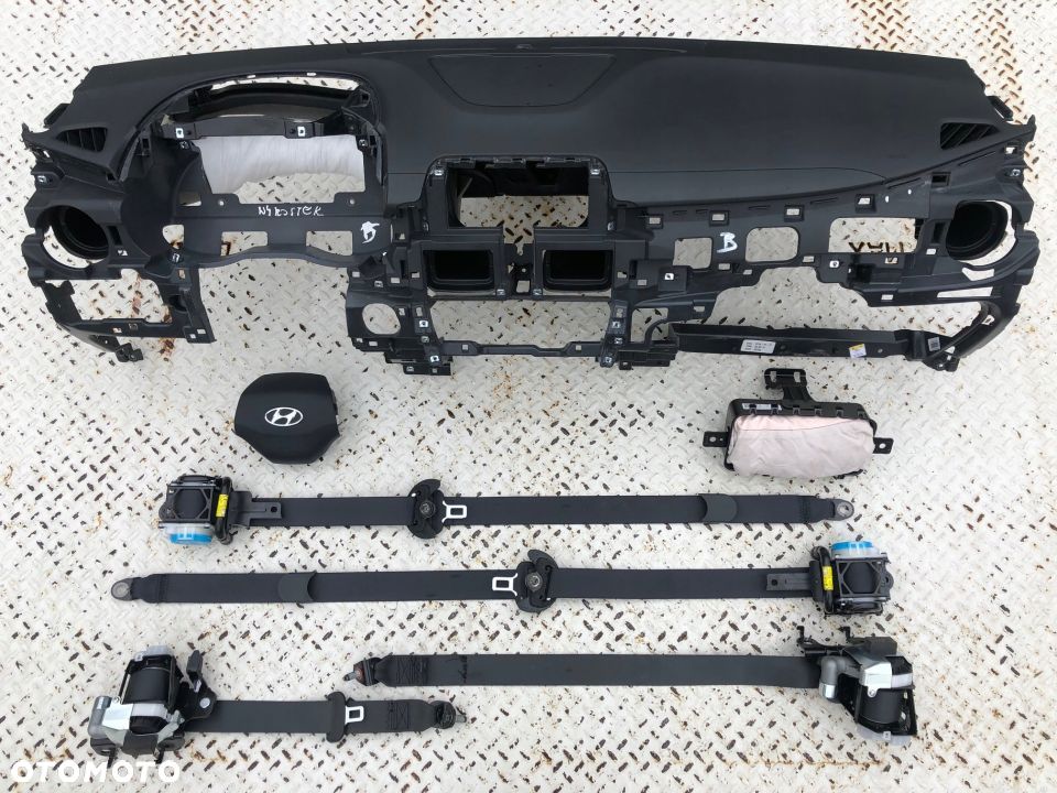 HYUNDAI KONA DESKA KONSOLA KOKPIT PULPIT PÓŁKA PARAPET PODUSZKI POWIETRZNE KIEROWCY PASAŻERA KURTYNA KURTYNY W FOTEL SRS FOTELA AIR BAG AIRBAG PASY PAS na wymianę od reki na MAGAZYNIE Raz2 !!! - 1
