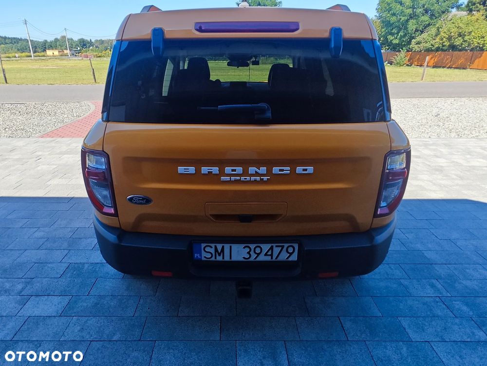 Ford Bronco - 4