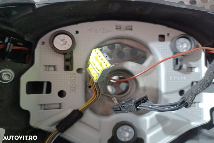 Volan cu comenzi 9223073 3051626 BMW X1 E84 [2009 - 2012] Crossover x - 6