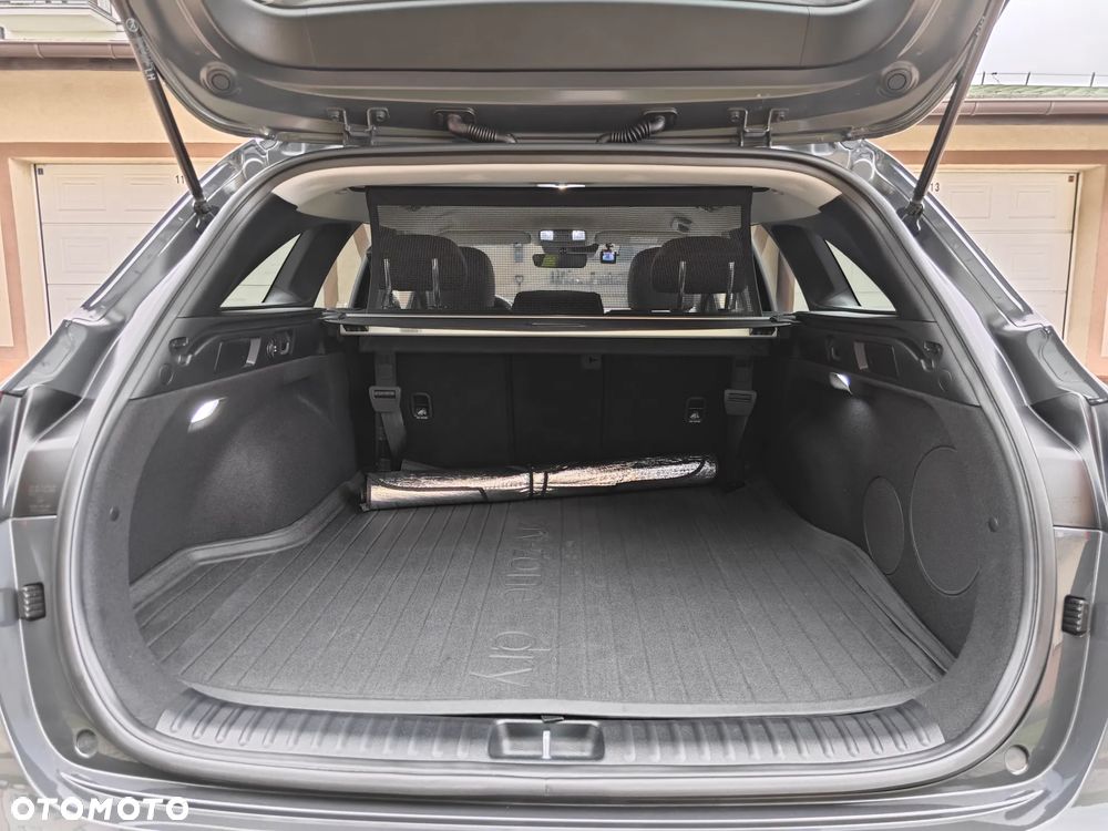 Kia Ceed - 13