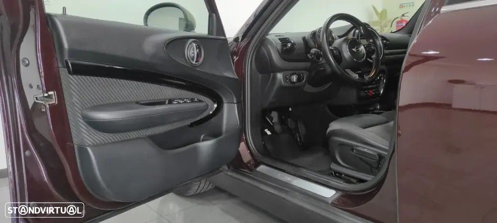 MINI Clubman Cooper D - 16