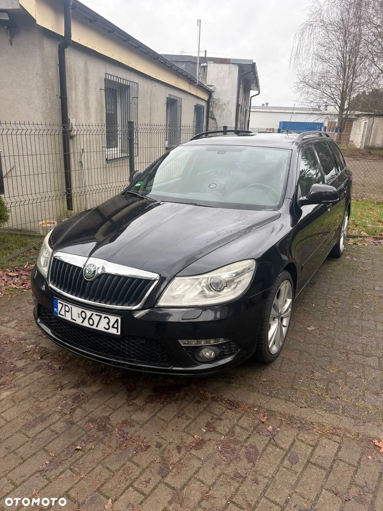 Skoda Octavia 2.0 TDI CR DPF RS - 1