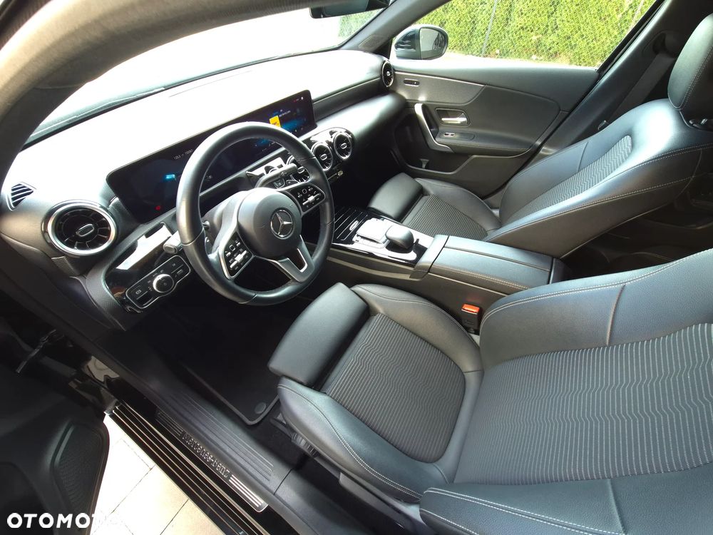 Mercedes-Benz Klasa A 200 d Edycja specjalna 8G-DCT - 18